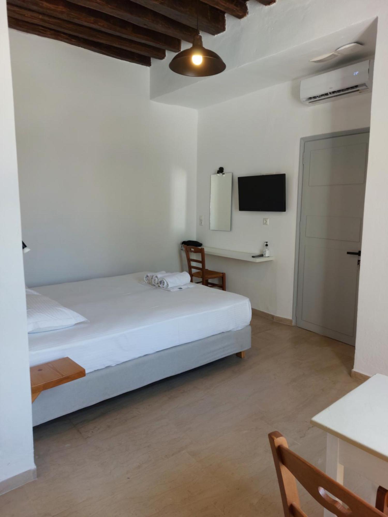 Castellino Naxos Hotel Naxos City Exterior photo